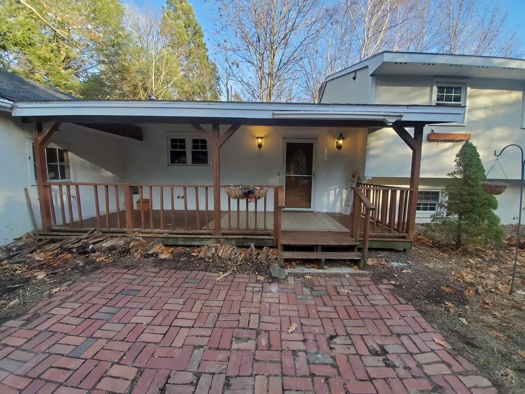 24 Guerette Road Winthrop ME 04364