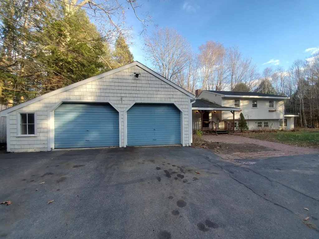 24 Guerette Road Winthrop ME 04364