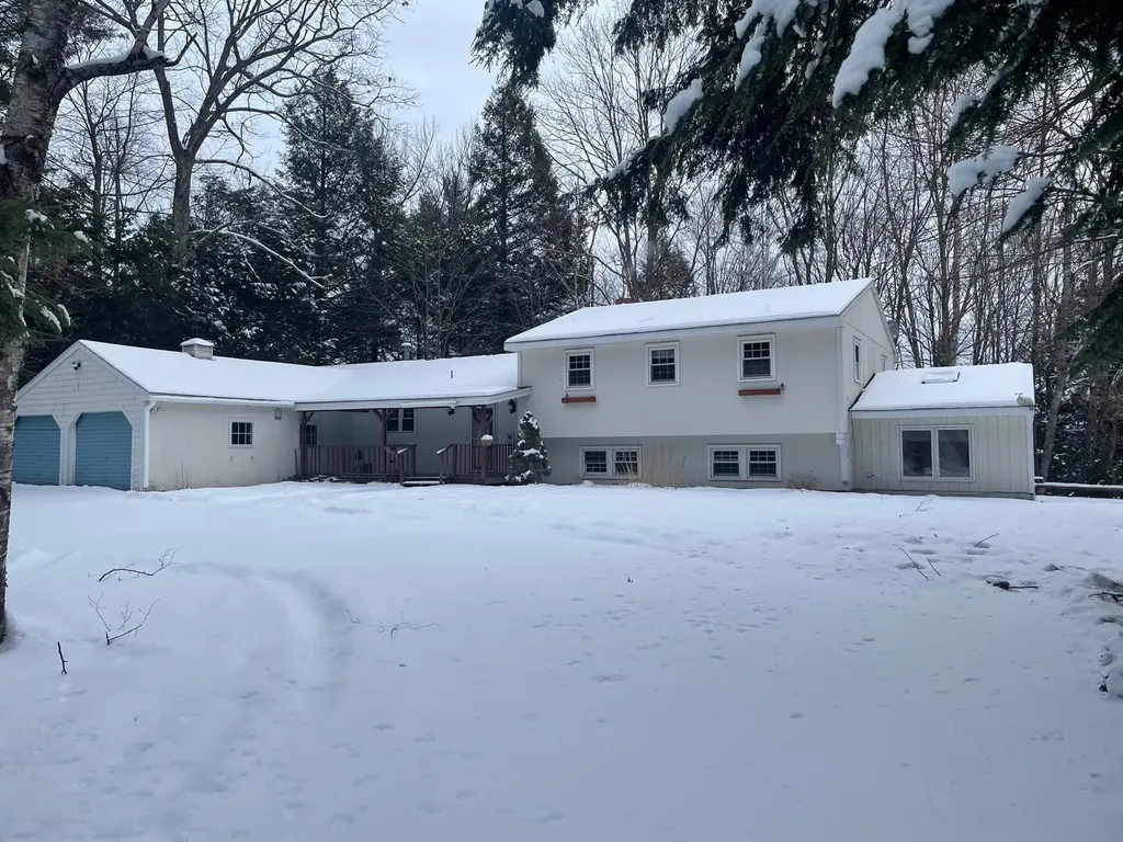 24 Guerette Road Winthrop ME 04364