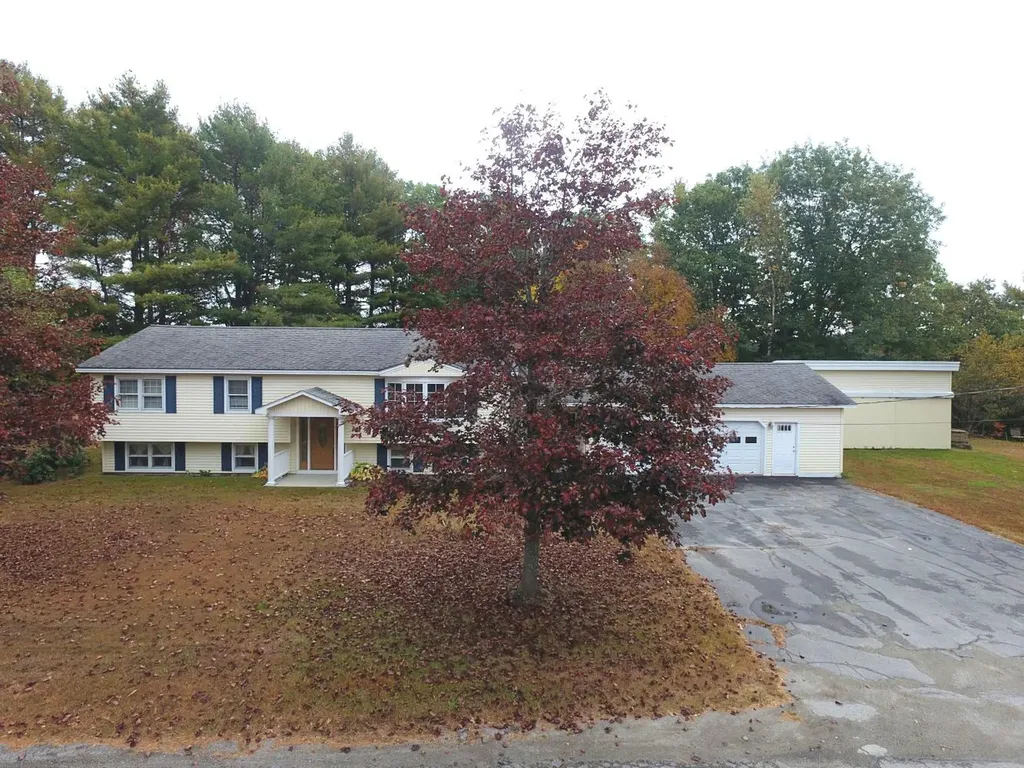 26 Wilder Hill Road Norridgewock ME 04957
