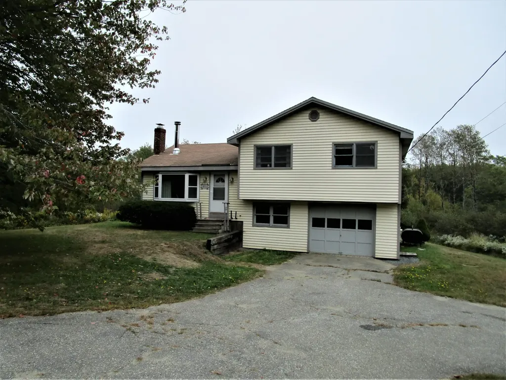 844 Back Cove Road Waldoboro ME 04572