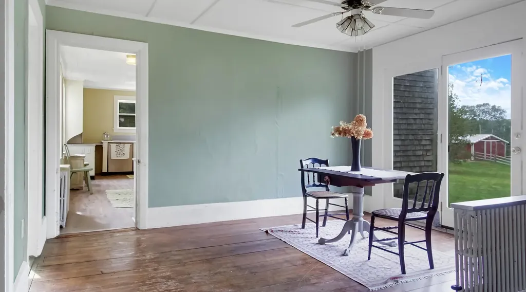 423 Wiscasset Road Boothbay ME 04537
