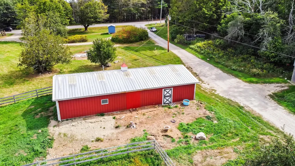 423 Wiscasset Road Boothbay ME 04537