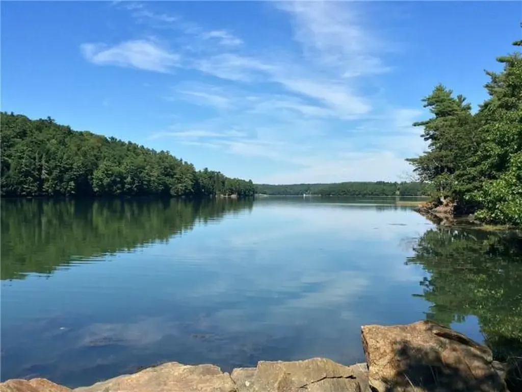 423 Wiscasset Road Boothbay ME 04537