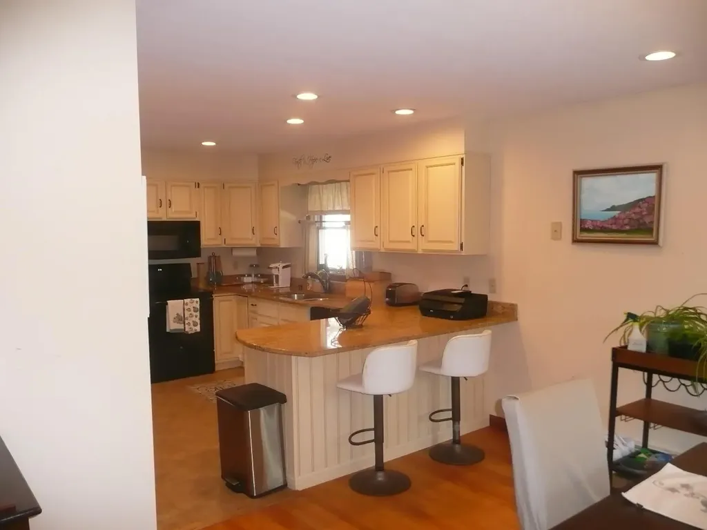 46 Grandview Acres Glenburn ME 04401