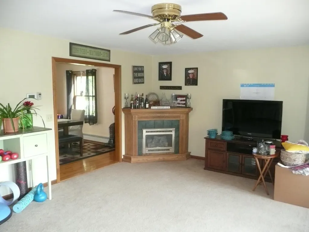 46 Grandview Acres Glenburn ME 04401