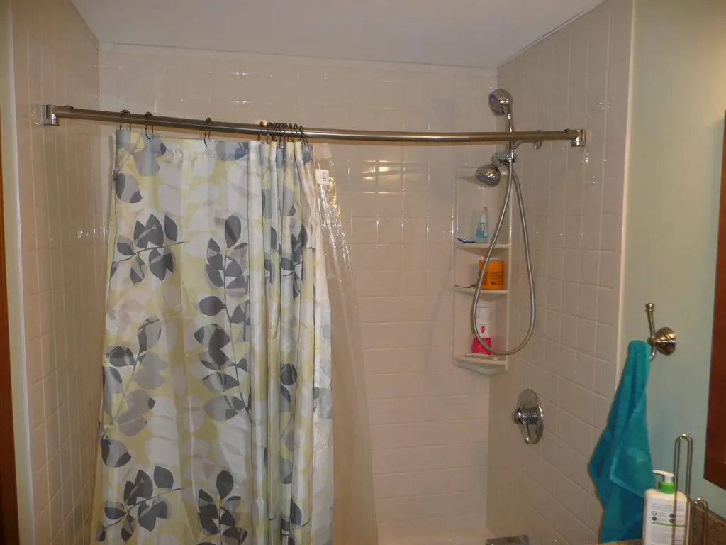 46 Grandview Acres Glenburn ME 04401