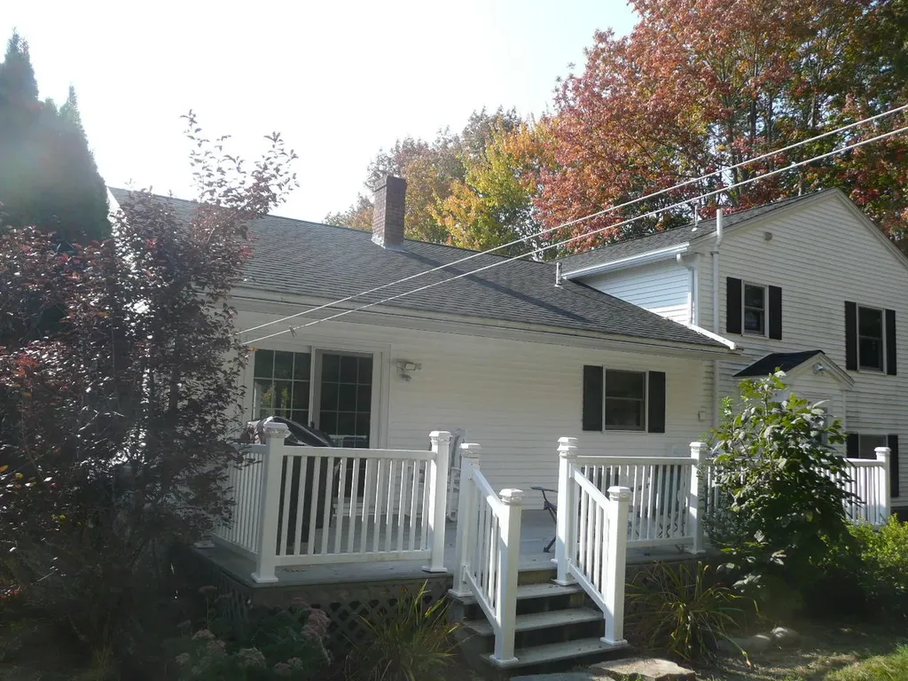 46 Grandview Acres Glenburn ME 04401