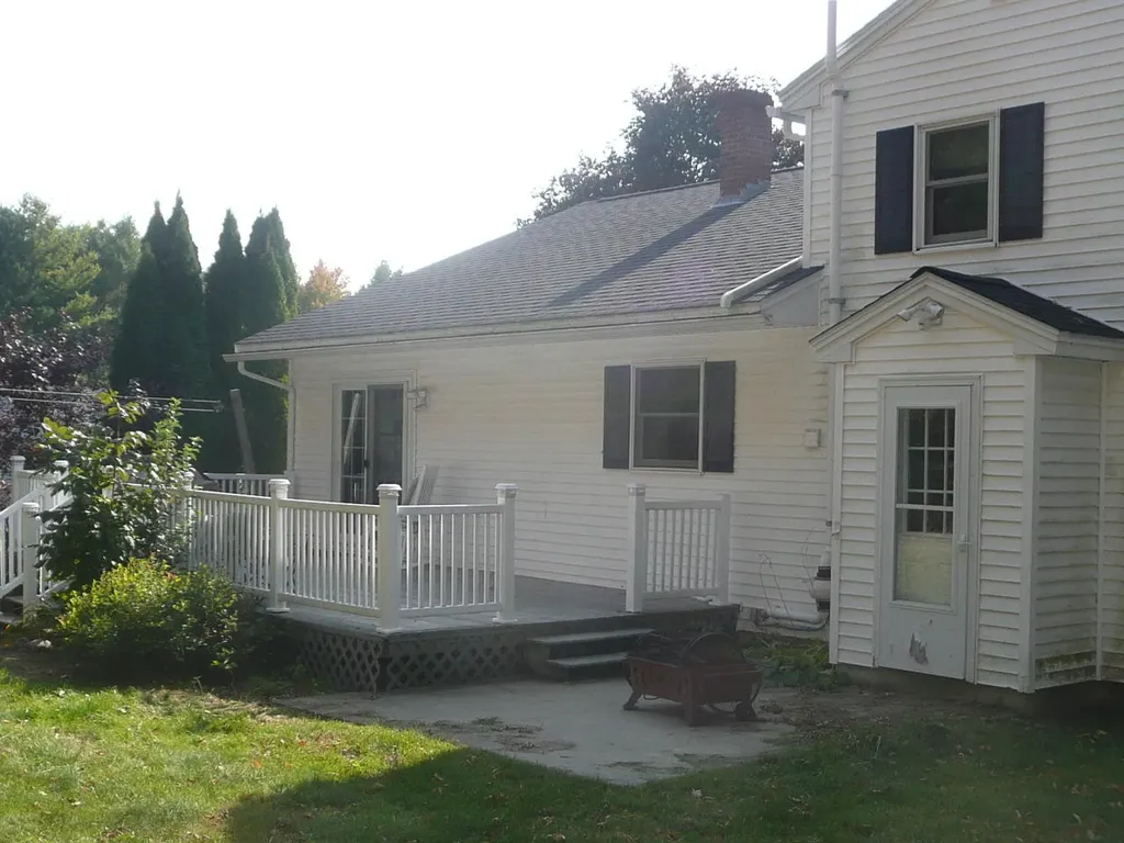46 Grandview Acres Glenburn ME 04401