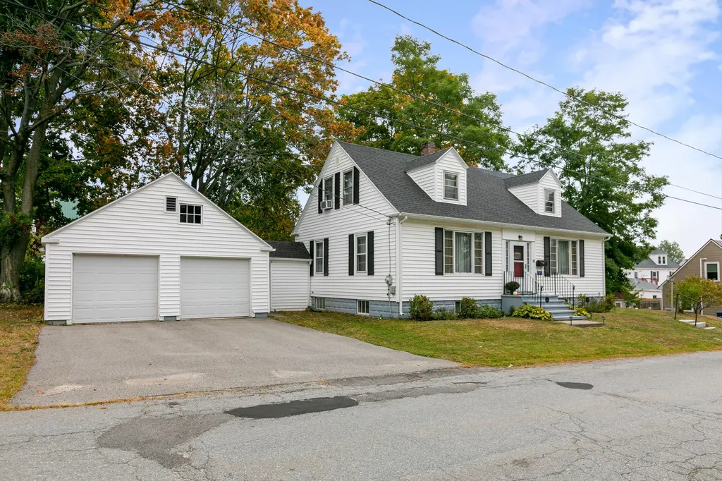 25 Lyman Street Westbrook ME 04092