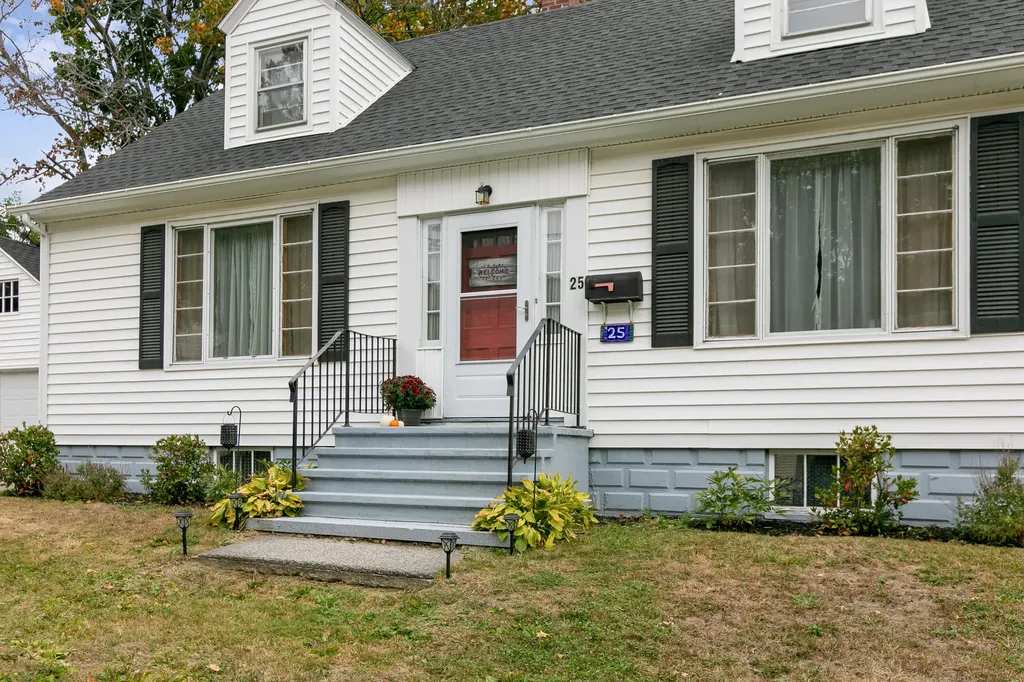 25 Lyman Street Westbrook ME 04092