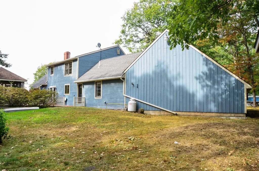 58 Rodrigue Heights Augusta ME 04330