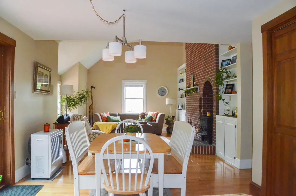 58 Rodrigue Heights Augusta ME 04330