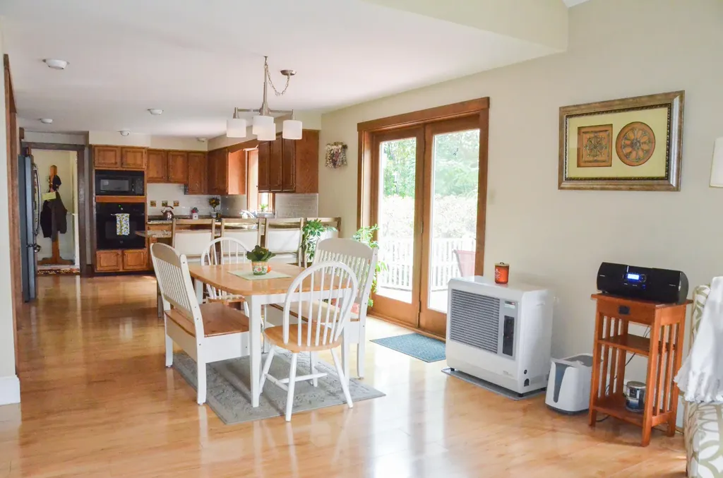 58 Rodrigue Heights Augusta ME 04330