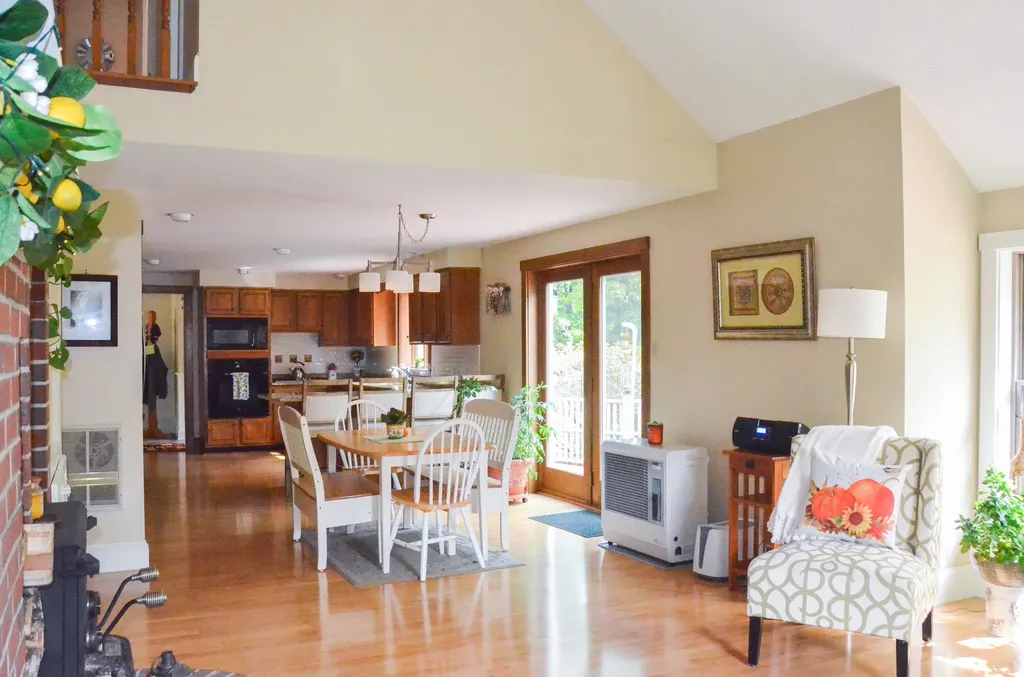 58 Rodrigue Heights Augusta ME 04330