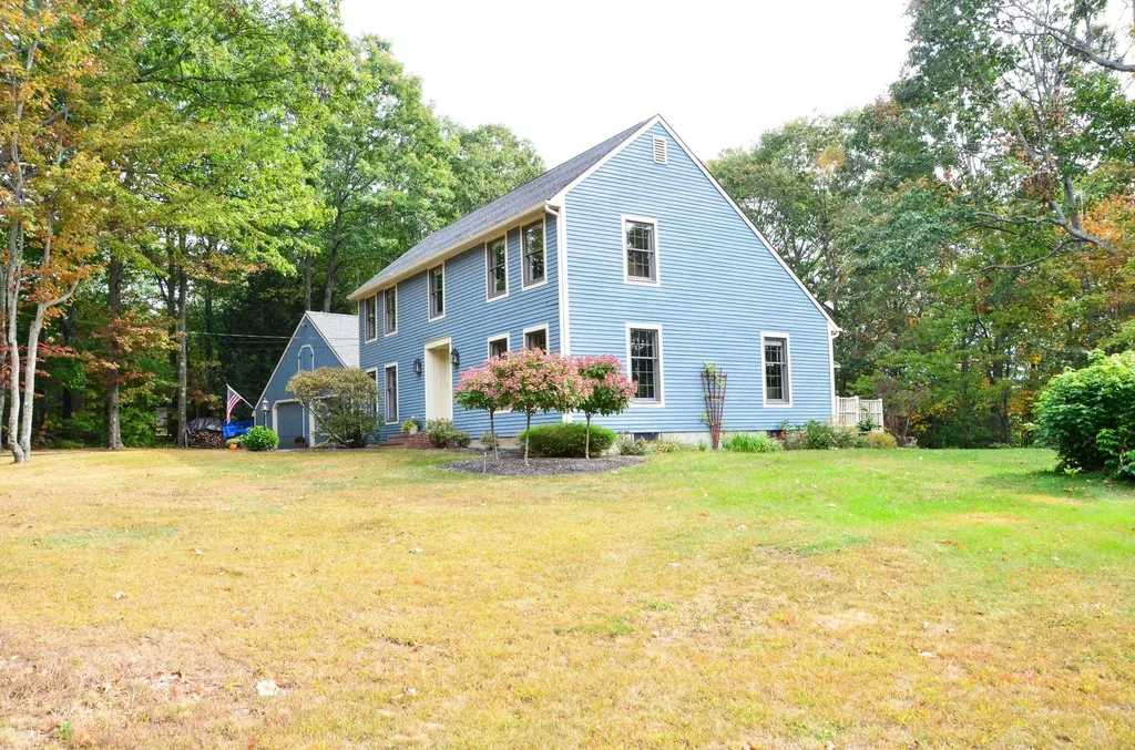 58 Rodrigue Heights Augusta ME 04330