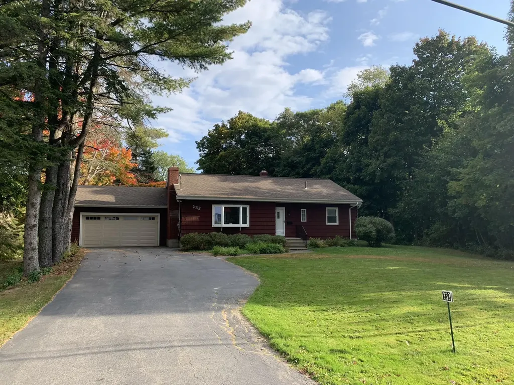 233 Old County Road Hampden ME 04444