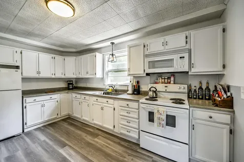529 Riverside Drive Augusta ME 04330