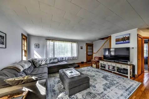 529 Riverside Drive Augusta ME 04330