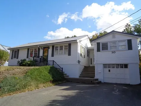 30 Colony Place Millinocket ME 04462