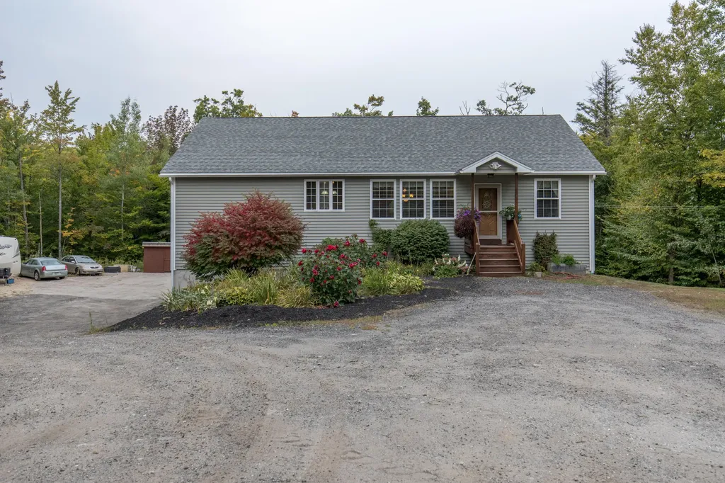 16 Washburn Drive Turner ME 04282