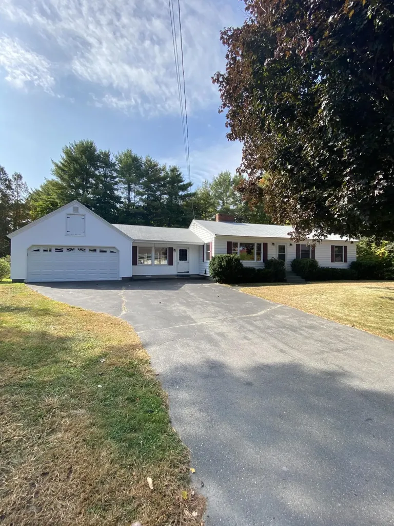 157 Clinton Avenue Winslow ME 04901