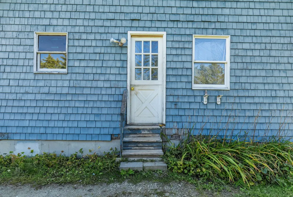 380 Happy Hollow Road Union ME 04862