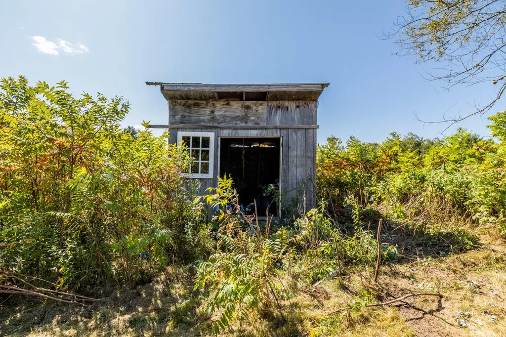 380 Happy Hollow Road Union ME 04862