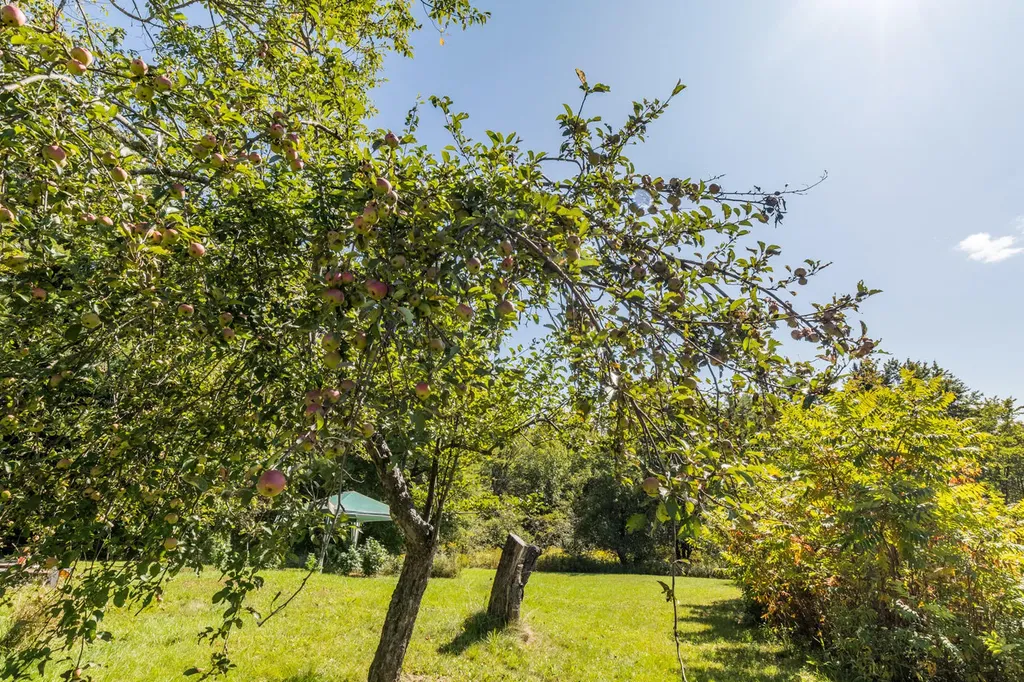 380 Happy Hollow Road Union ME 04862