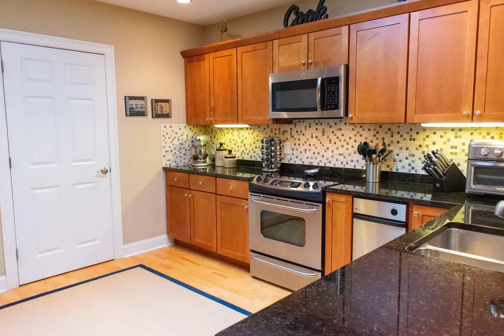 100 Shepards Cove Road Kittery ME 03904