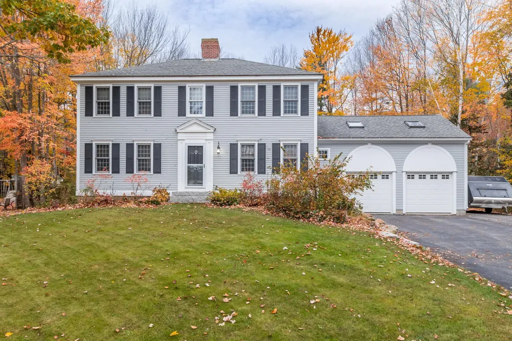 9 Minuteman Drive Scarborough ME 04074