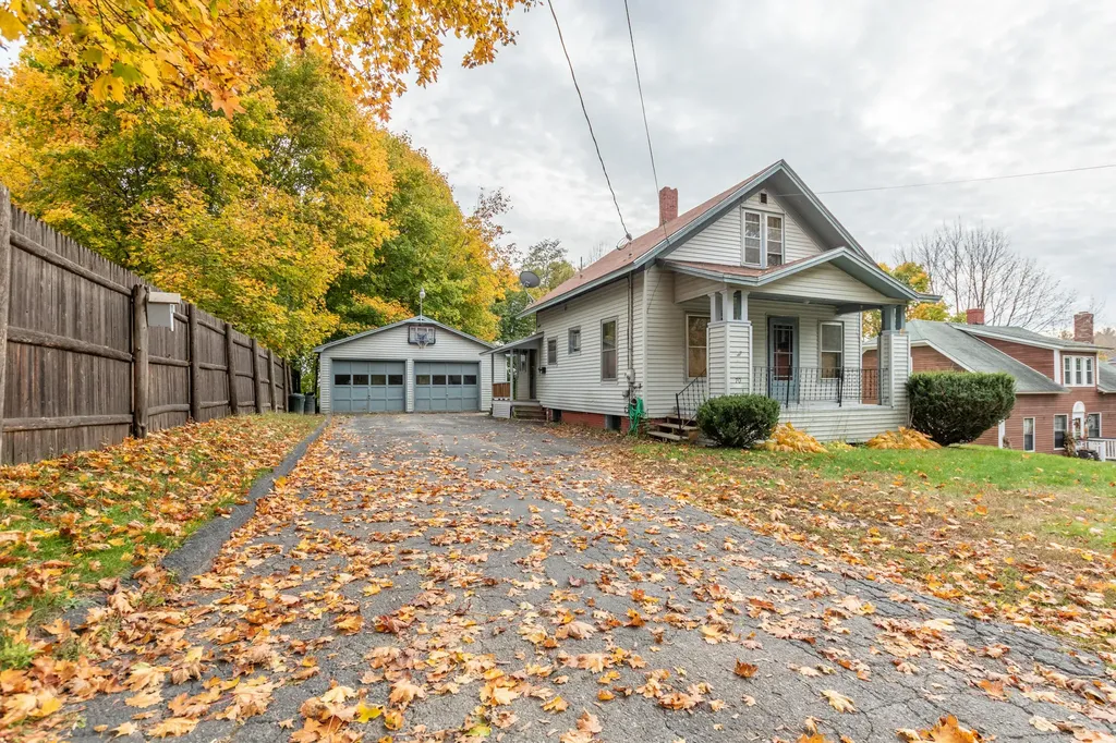70 Zions Hill Road Dexter ME 04930