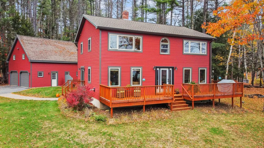 69 Old Fairgrounds Road Readfield ME 04355