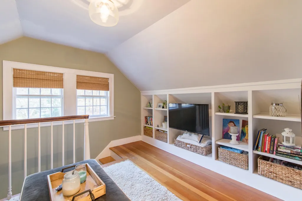 162 Brook Road Falmouth ME 04105