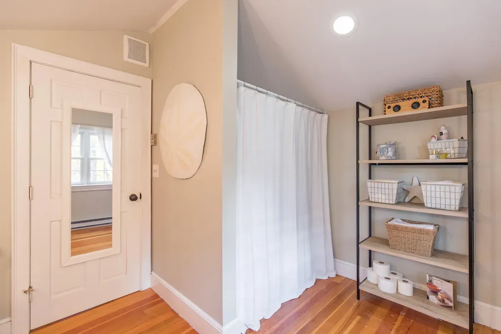 162 Brook Road Falmouth ME 04105