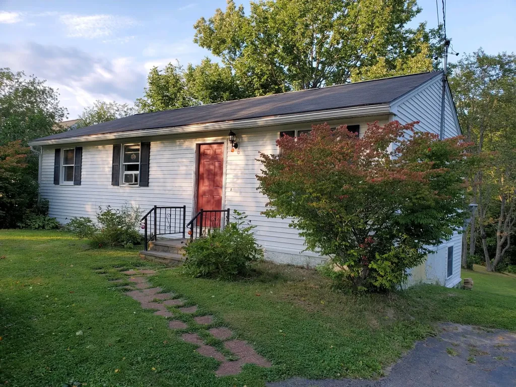 661 Ohio Street Bangor ME 04401