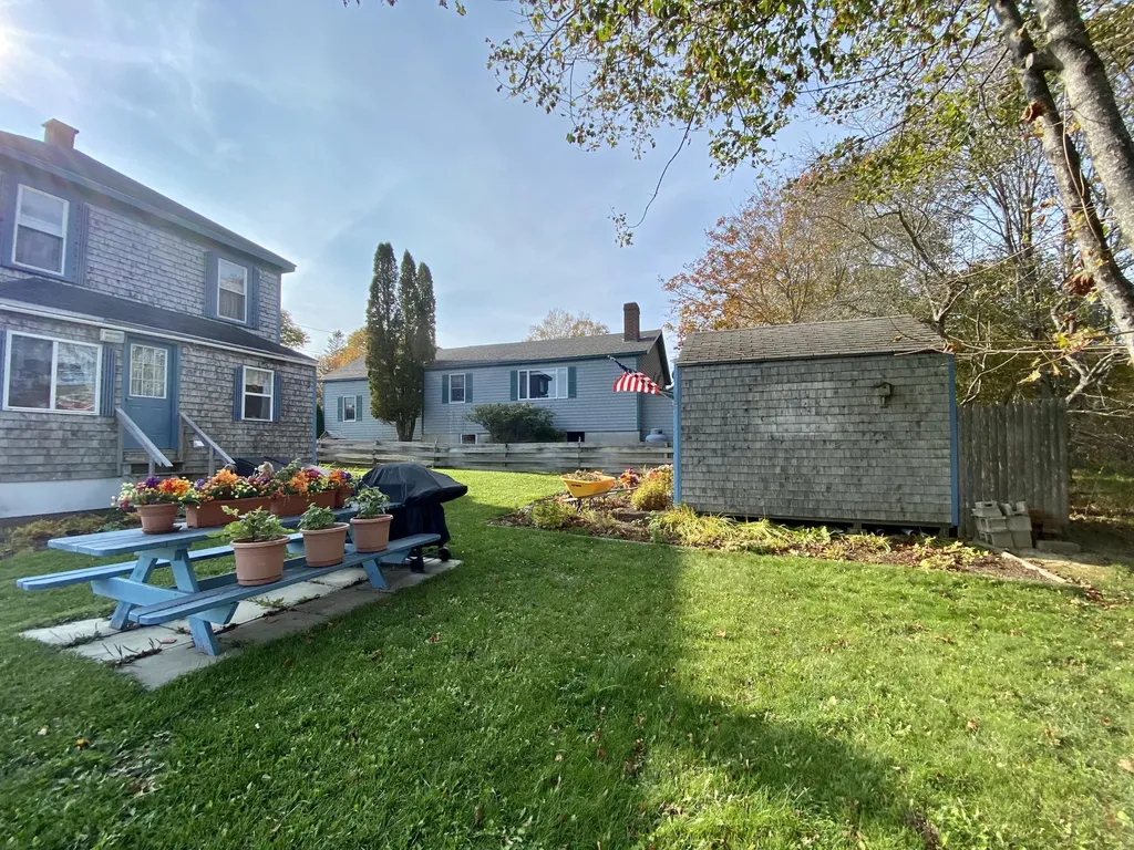 19 Lincoln Street Eastport ME 04631
