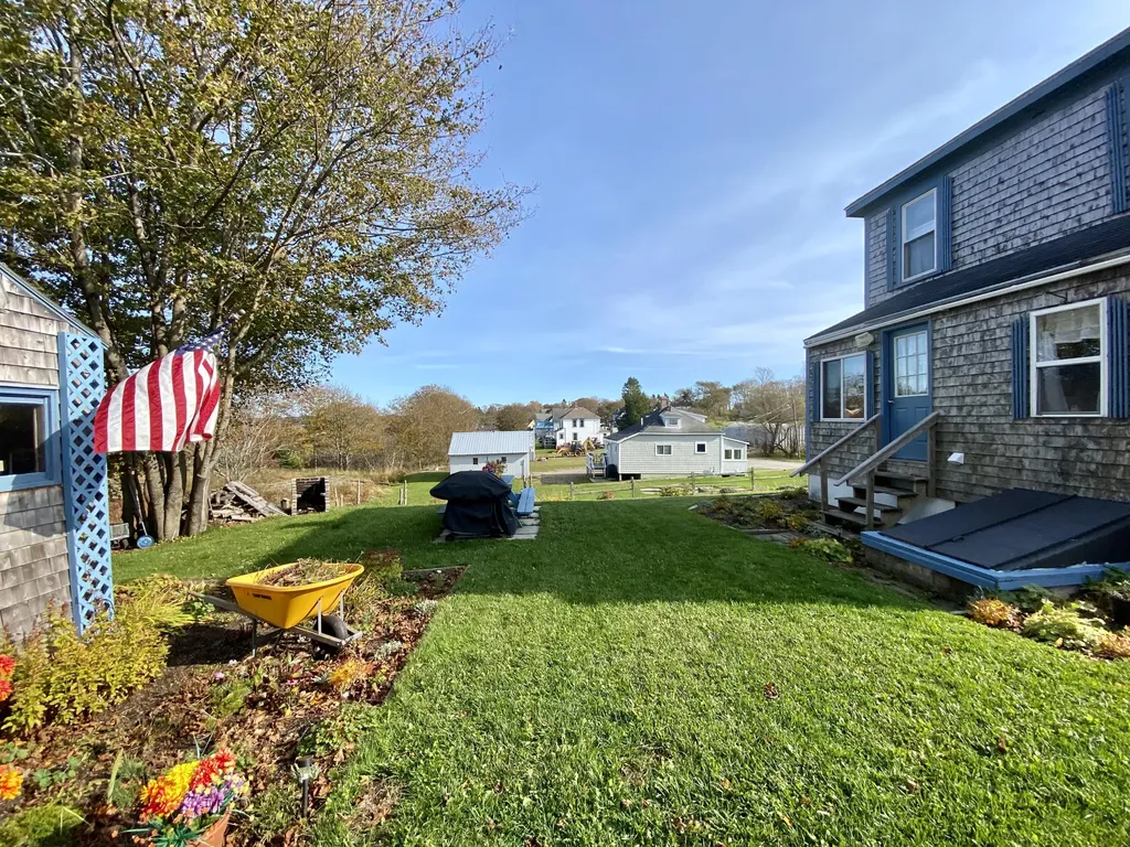 19 Lincoln Street Eastport ME 04631