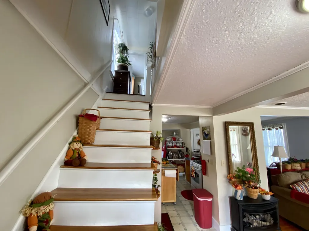 19 Lincoln Street Eastport ME 04631