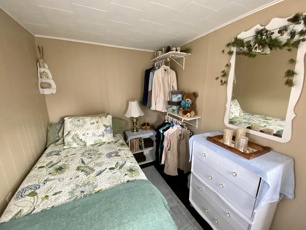 19 Lincoln Street Eastport ME 04631