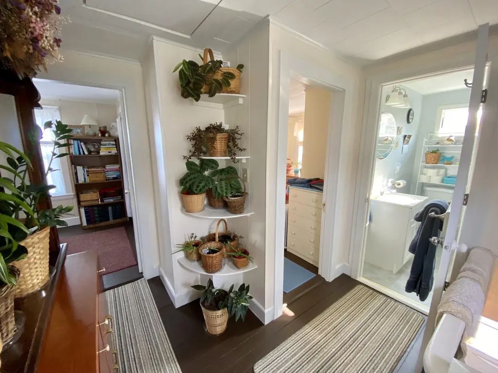 19 Lincoln Street Eastport ME 04631