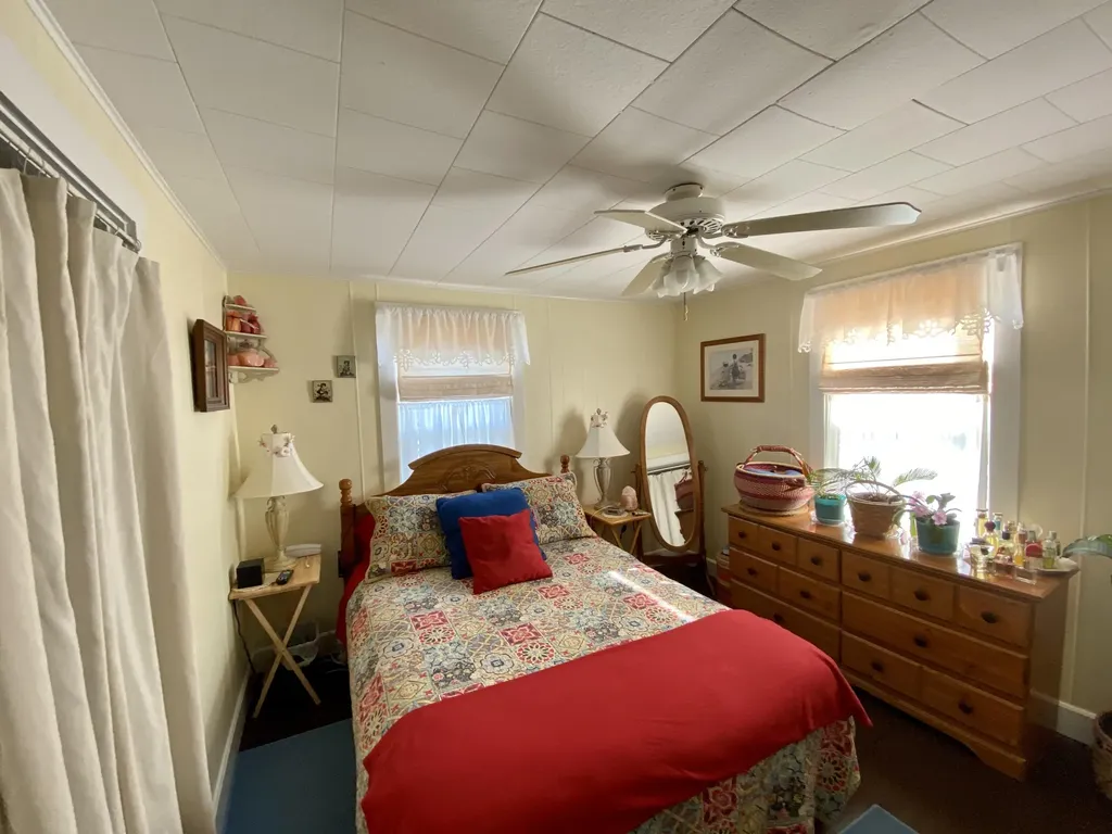 19 Lincoln Street Eastport ME 04631