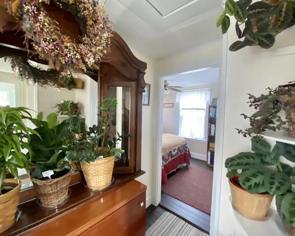 19 Lincoln Street Eastport ME 04631