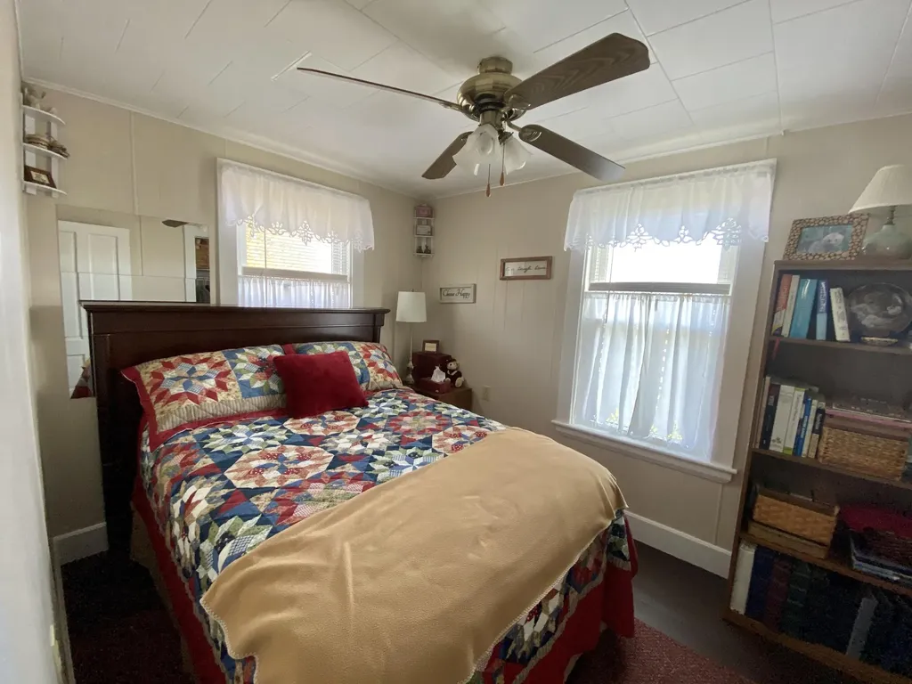 19 Lincoln Street Eastport ME 04631
