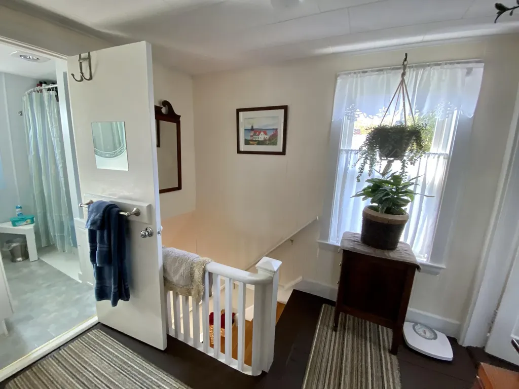 19 Lincoln Street Eastport ME 04631