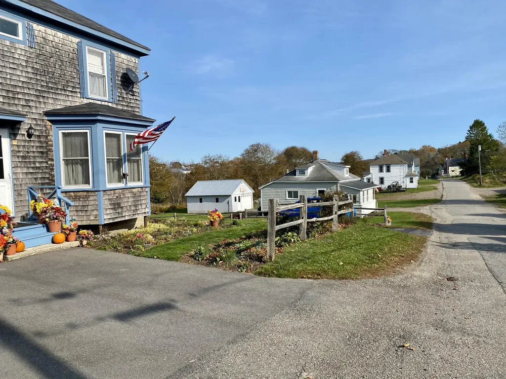 19 Lincoln Street Eastport ME 04631
