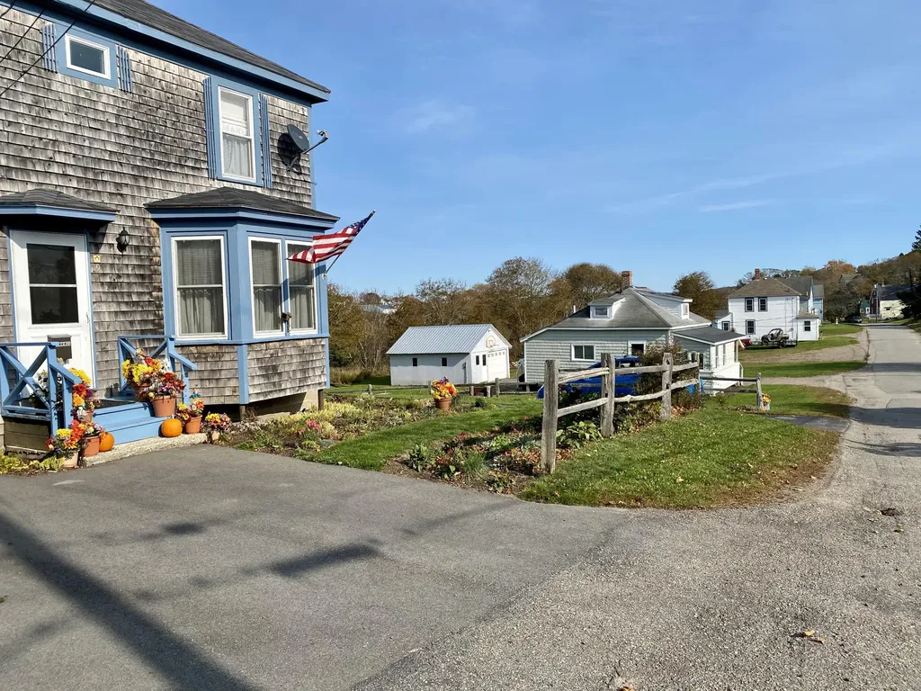 19 Lincoln Street Eastport ME 04631