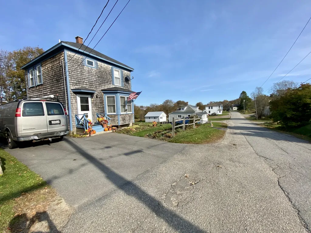 19 Lincoln Street Eastport ME 04631