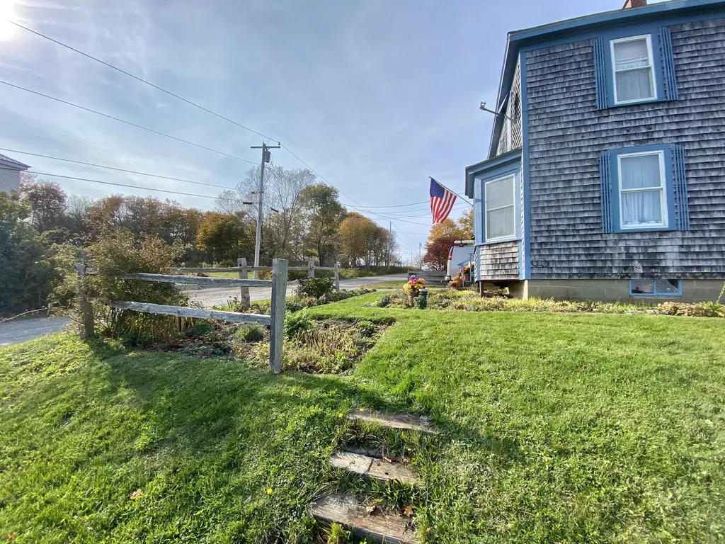 19 Lincoln Street Eastport ME 04631