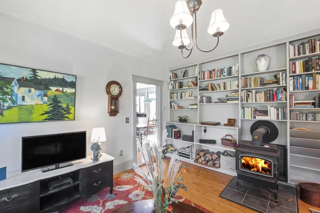 1170 Pleasant Point Road Cushing ME 04563